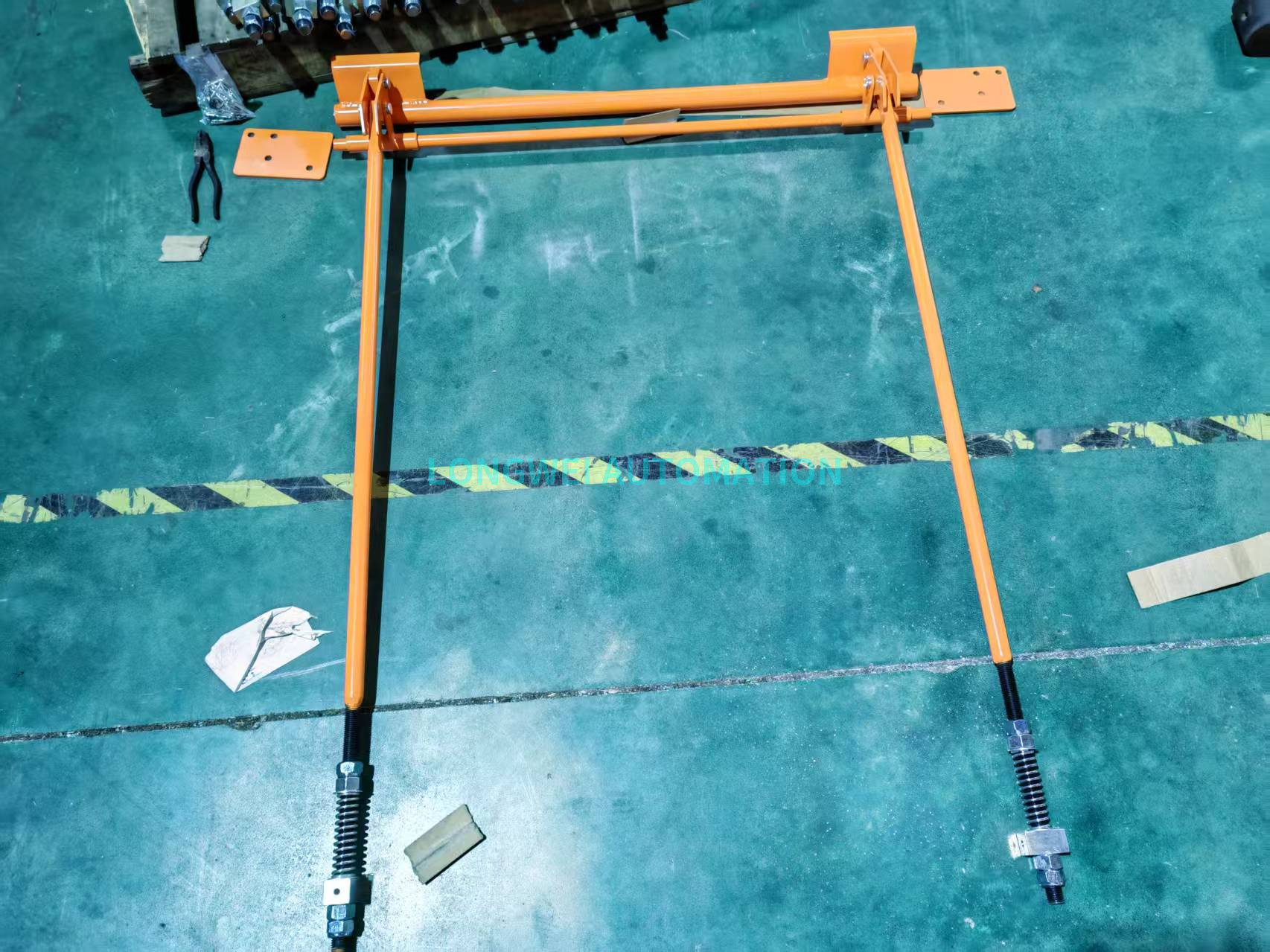 Transportador de rodillos por gravedad modular para sistema de estanterías de flujo de paletas