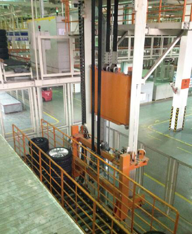 Ascensor vertical rec&iacute;proco