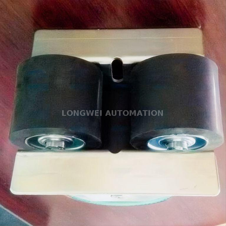 Rodillo de freno externo empotrable para paletas estándar europeas y australianas